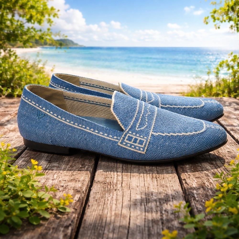 Vivaia 39 Blue Knit Square Toe Embroidered Loafers Contrast Stitch Flats 8.5